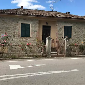 Villetta Indipendente Con Giardino Casa vacanze